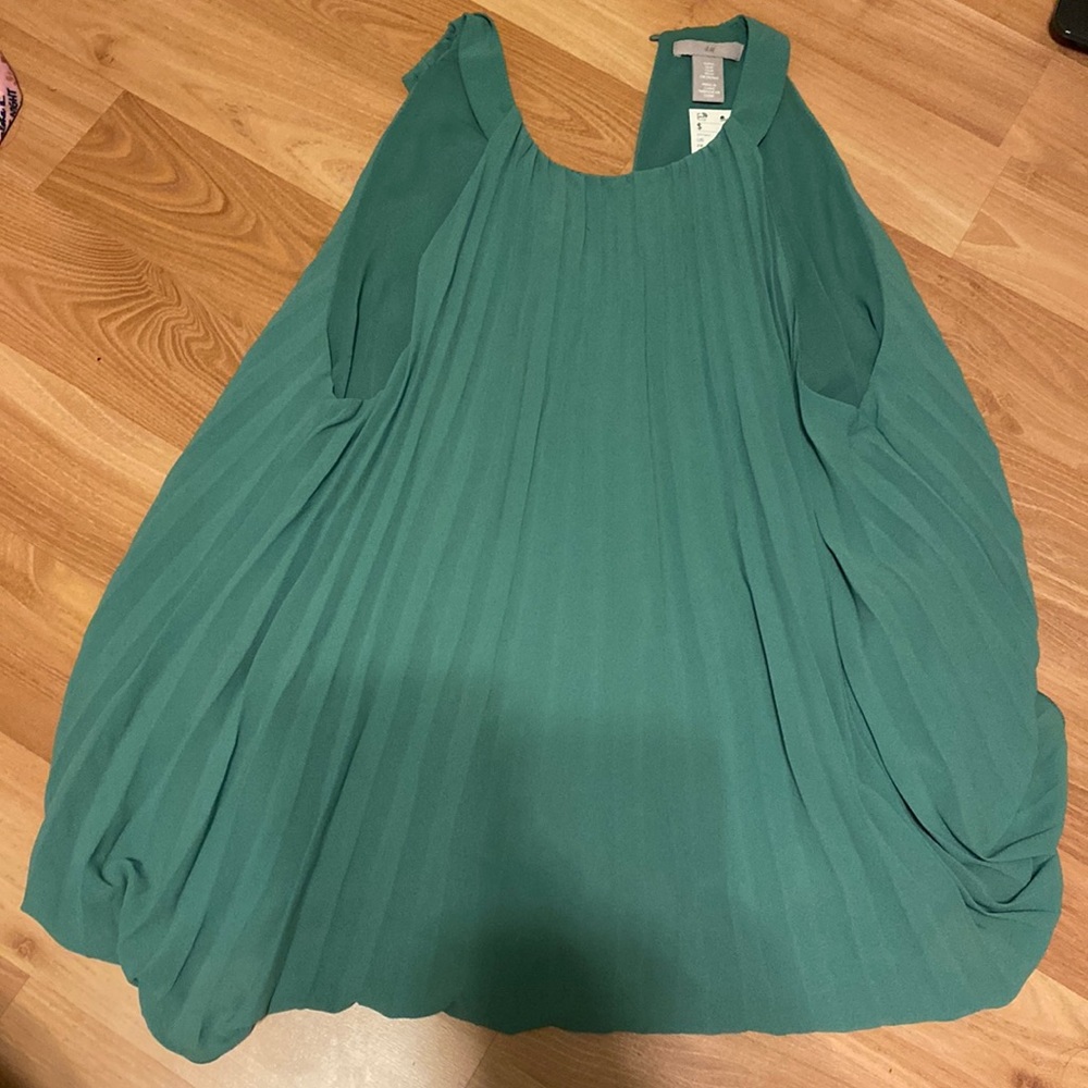 H&M Green Tank